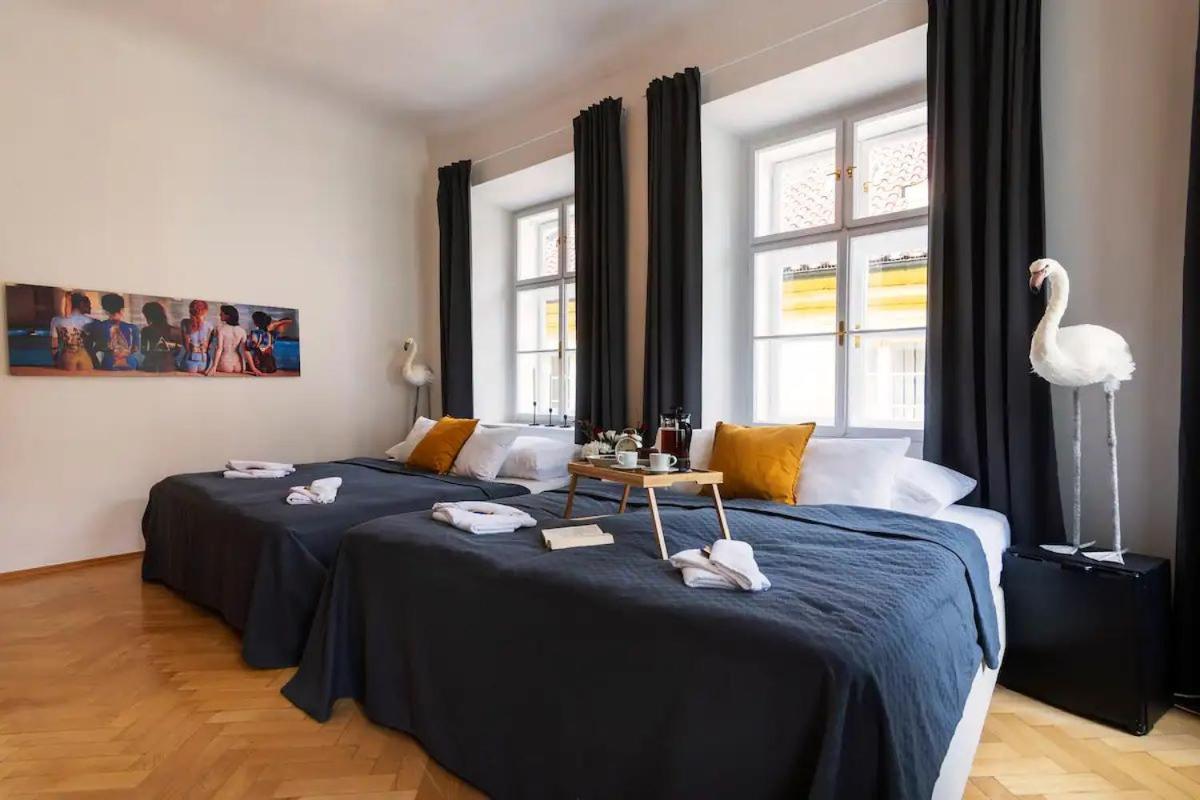Fairytale Duplex - Billiard - Whirlpool - Home Cinema - Old Town Praga Esterno foto