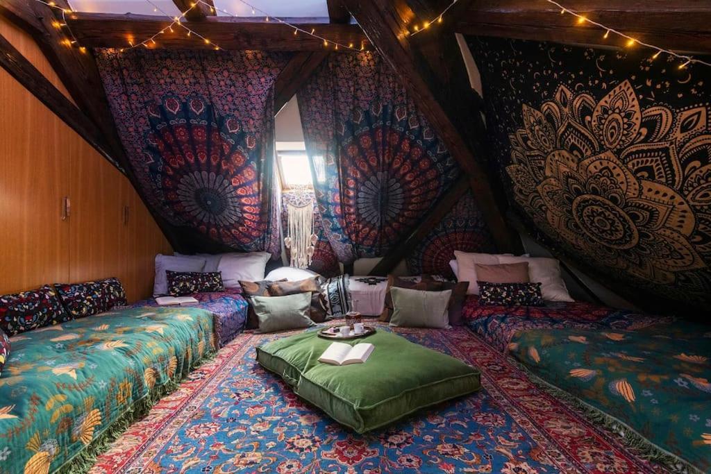 Fairytale Duplex - Billiard - Whirlpool - Home Cinema - Old Town Praga Esterno foto