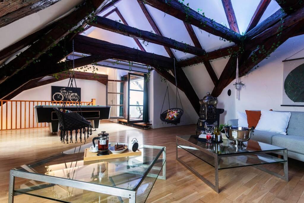 Fairytale Duplex - Billiard - Whirlpool - Home Cinema - Old Town Praga Esterno foto