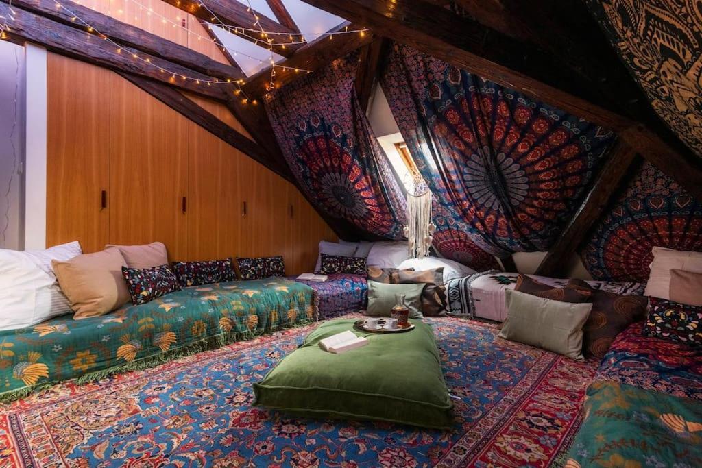 Fairytale Duplex - Billiard - Whirlpool - Home Cinema - Old Town Praga Esterno foto